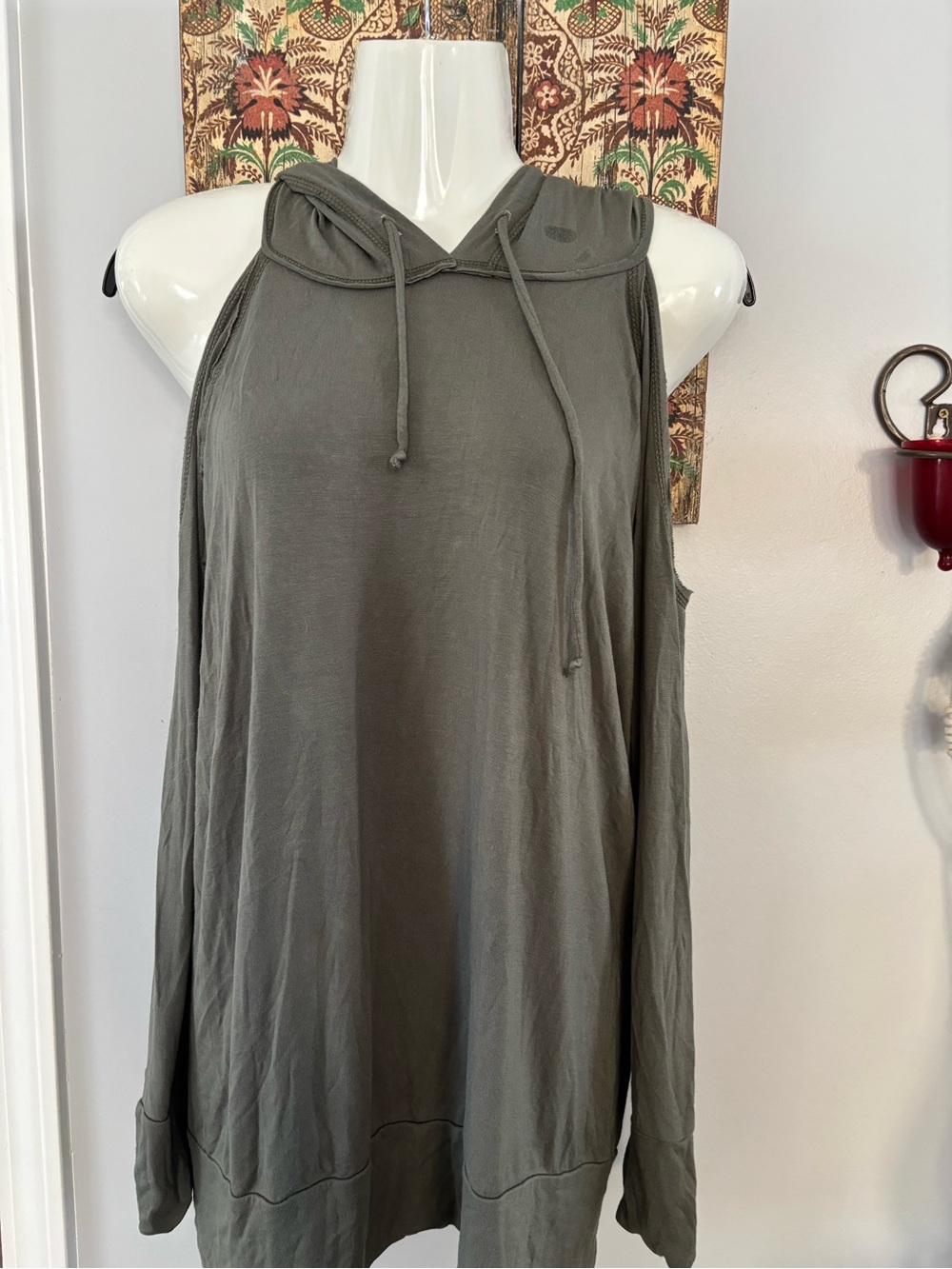 RAGS & COUTURE Cold shoulder with hoodie top.  97% rayon 3% spandex